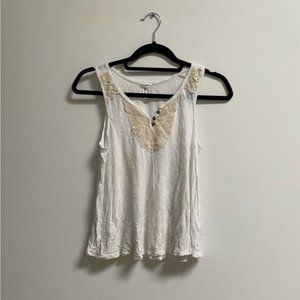 Aeropostale Embroidered Tank XS